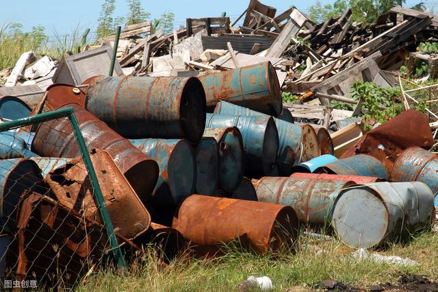 工业固体废弃物都分哪些类型？常用哪几种处理手段？