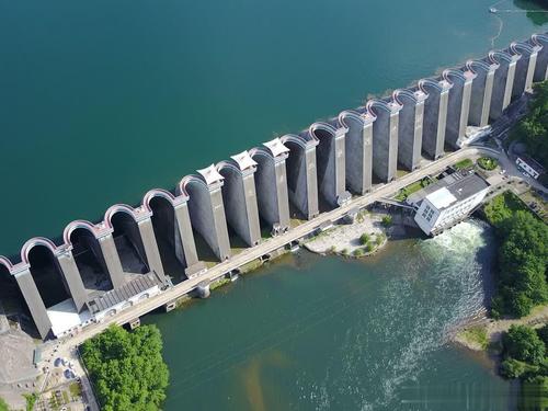 重庆某建设公司申请25项核心专利,保持行业领先地位