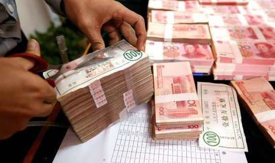 “就地过年”最高奖5000元!政企共同发放消费券?