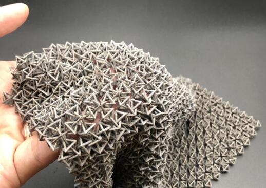 3D打印的“软猬甲”，可柔可刚，硬度可瞬间增强25倍