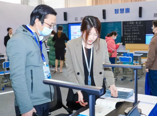 面向教育业务合作伙伴,科大讯飞发布合作产品、渠道政策