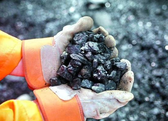 国家发改委：将采取有力措施加强铁矿石价格调控监管！