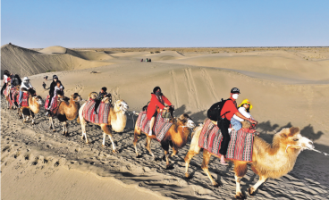 新疆麦盖提县沙漠探险乐无穷 服务升级暖融融